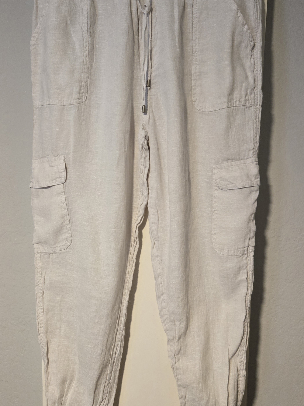 Women's-Relaxed Cargo Pants in Light Cream
